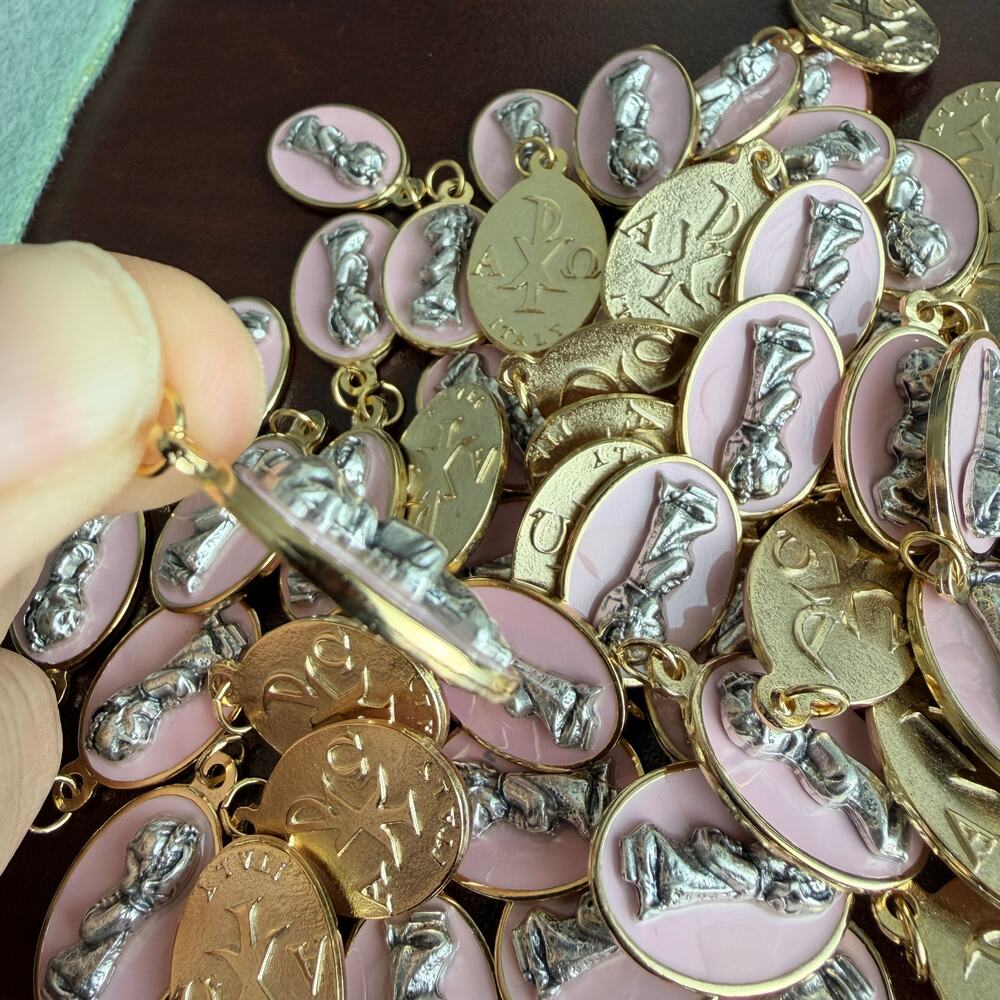 60 Charms, Pink Girl Two-Tone Communion Medals, Made in Italy, Size 1" - Picture 5 of 5